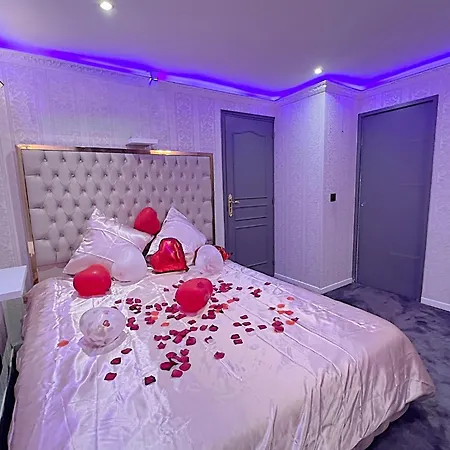 Penthouse Luxury Appartement Spa Sauna Garches Exterior photo