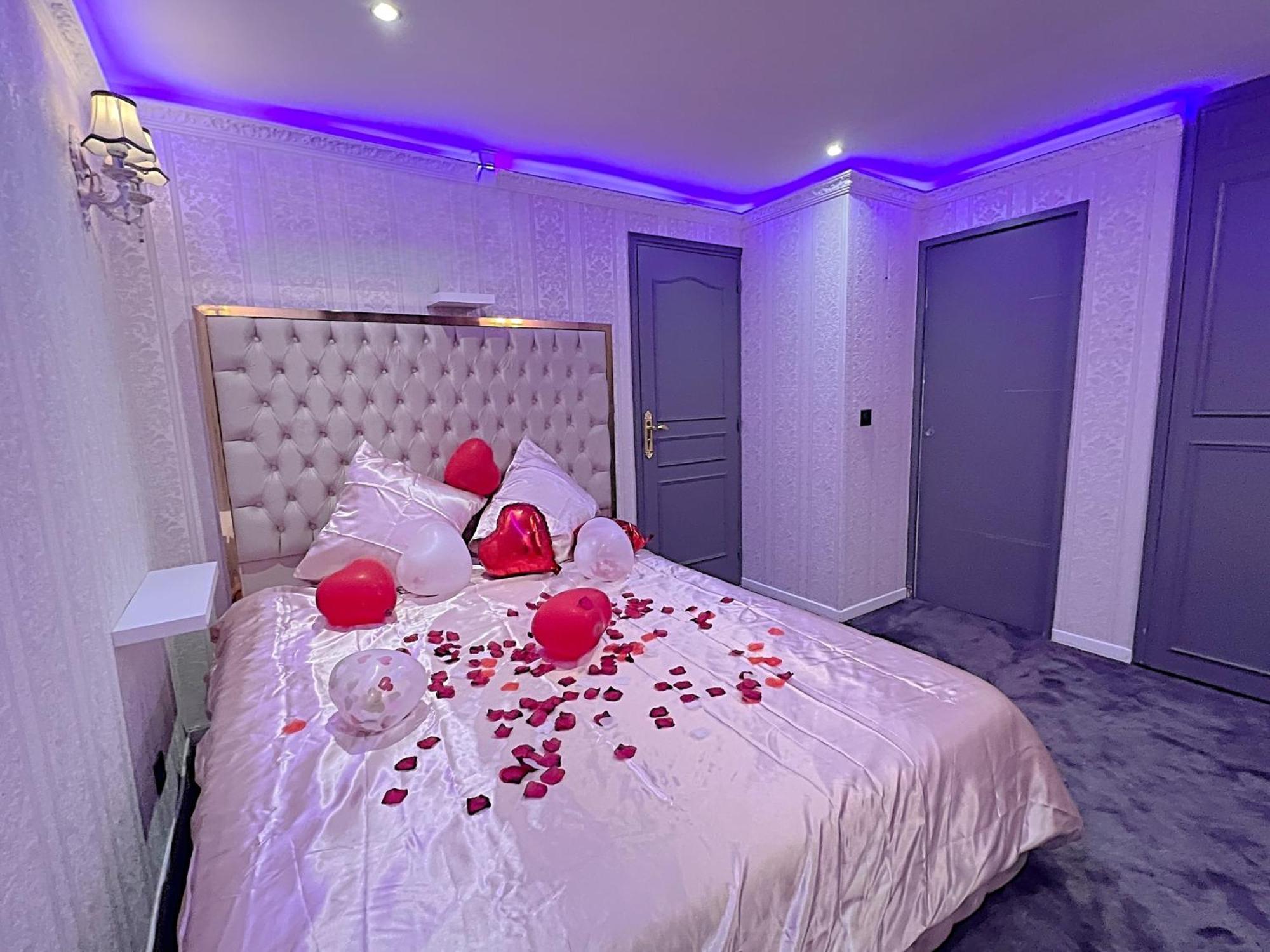 Apartment Penthouse Luxury Sauna Garches